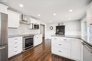 7135 Monte Verde Dr, Gladstone, OR 97027 - Photo 9