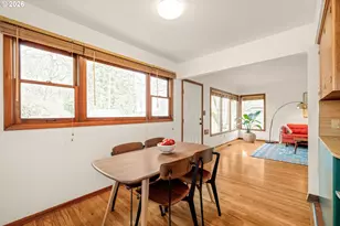 7825 SE Sherman St, Portland, OR 97215 - Photo 11