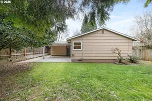 7825 SE Sherman St, Portland, OR 97215 - Photo 31