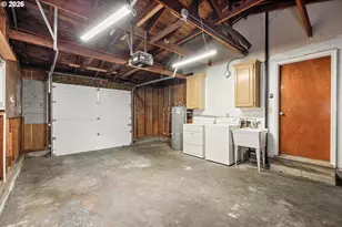 7825 SE Sherman St, Portland, OR 97215 - Photo 27