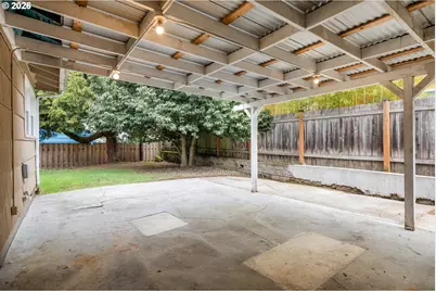 7825 SE Sherman St, Portland, OR 97215 - Photo 29