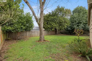 7825 SE Sherman St, Portland, OR 97215 - Photo 35