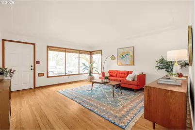 7825 SE Sherman St, Portland, OR 97215 - Photo 3