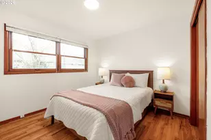 7825 SE Sherman St, Portland, OR 97215 - Photo 21