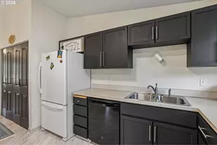 26 SE Wheeler St, Cascade Locks, OR 97014 - Photo 13