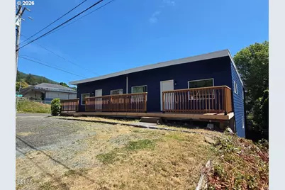 306 8th St, Garibaldi, OR 97118 - Photo 7