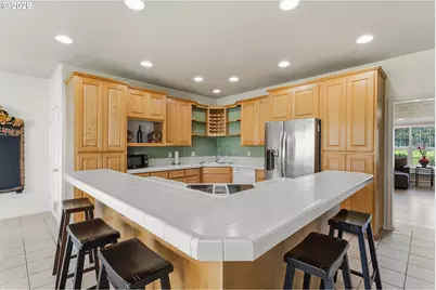 22405 NE Sunnycrest Rd, Newberg, OR 97132 - Photo 13