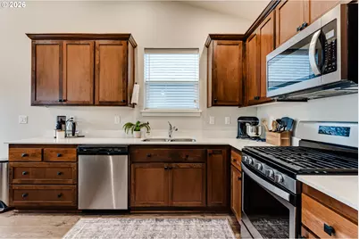 4576 Romy Ct, Eugene, OR 97402 - Photo 17