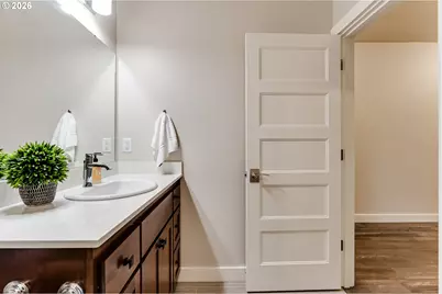 4576 Romy Ct, Eugene, OR 97402 - Photo 31