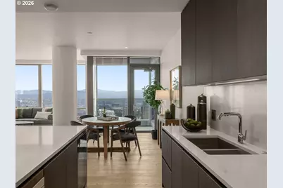 550 SW 10th Ave #2408, Portland, OR 97205 - Photo 7