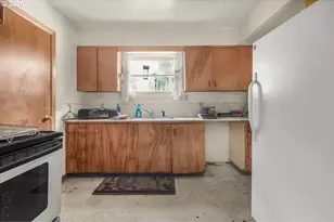 12400 SW Beef Bend Rd, Portland, OR 97224 - Photo 9