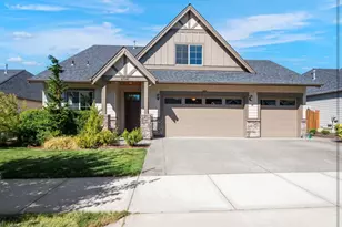 6541 SE Ketchum St, Milwaukie, OR 97267 - Photo 1