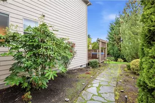 6541 SE Ketchum St, Milwaukie, OR 97267 - Photo 37