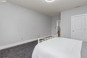 6541 SE Ketchum St, Milwaukie, OR 97267 - Photo 25