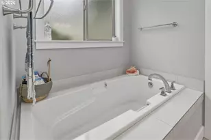 6541 SE Ketchum St, Milwaukie, OR 97267 - Photo 19