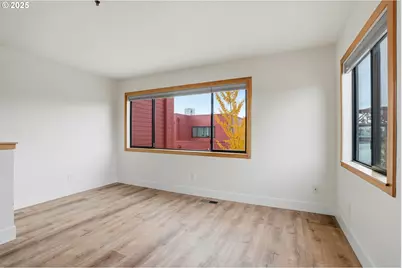 820 NW Naito Pkwy #G11, Portland, OR 97209 - Photo 13