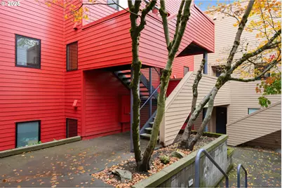 820 NW Naito Pkwy #G11, Portland, OR 97209 - Photo 3