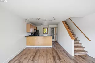 820 NW Naito Pkwy, Portland, OR 97209 - Photo 9