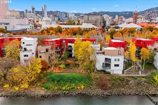 820 NW Naito Pkwy, Portland, OR 97209 - Photo 27