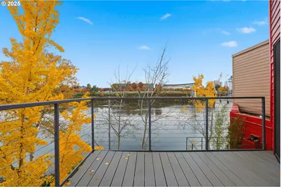 820 NW Naito Pkwy #G11, Portland, OR 97209 - Photo 11