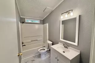 1282 E 3rd St, Lafayette, OR 97127 - Photo 25