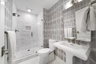 616 Cabana Ln, Lake Oswego, OR 97034 - Photo 21