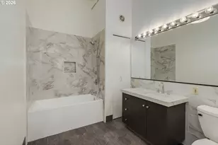 1314 NW Irving St, Portland, OR 97209 - Photo 27