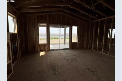 561 Taft St, Umatilla, OR 97882 - Photo 5