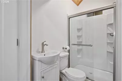 815 E Ave, Lake Oswego, OR 97034 - Photo 37