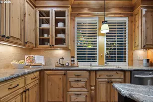815 E Ave, Lake Oswego, OR 97034 - Photo 15