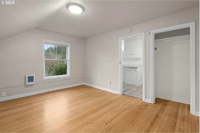 646 SE 60th Ave, Portland, OR 97215 - Photo 13