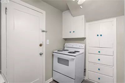 646 SE 60th Ave, Portland, OR 97215 - Photo 25
