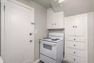646 SE 60th Ave, Portland, OR 97215 - Photo 25