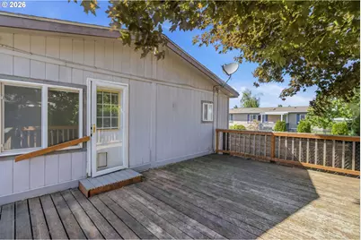2151 Three Lakes Rd, Albany, OR 97322 - Photo 23