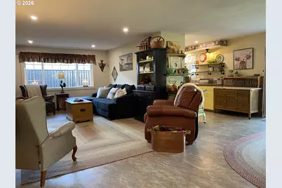 2940 Ridgeway Dr, Reedsport, OR 97467 - Photo 15