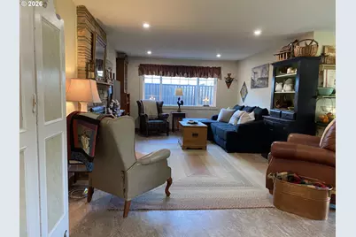 2940 Ridgeway Dr, Reedsport, OR 97467 - Photo 13