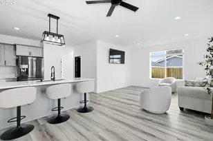 511 E Collins St, Goldendale, WA 98620 - Photo 7