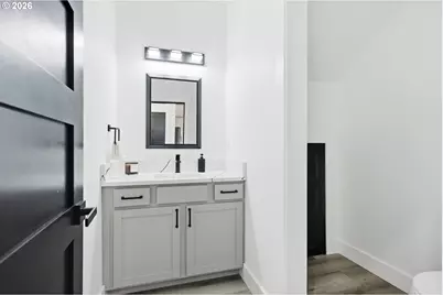 511 E Collins St, Goldendale, WA 98620 - Photo 13