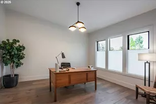 2560 Glen Eagles Pl, Lake Oswego, OR 97034 - Photo 3