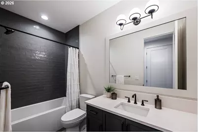 2560 Glen Eagles Pl, Lake Oswego, OR 97034 - Photo 25