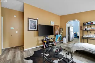1111 SE 3rd Ave, Canby, OR 97013 - Photo 9