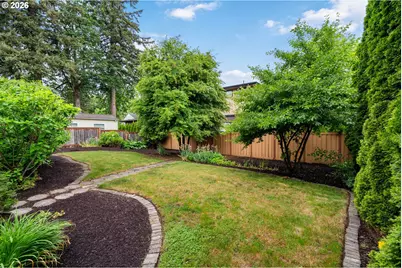 5799 Langford Ln, Lake Oswego, OR 97035 - Photo 35