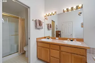 5799 Langford Ln, Lake Oswego, OR 97035 - Photo 25