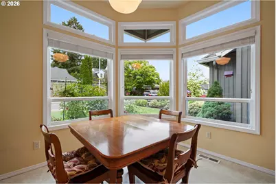 5799 Langford Ln, Lake Oswego, OR 97035 - Photo 15