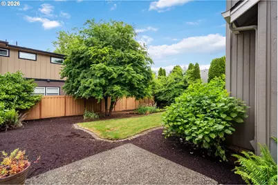 5799 Langford Ln, Lake Oswego, OR 97035 - Photo 39