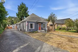 620 S Water St, Silverton, OR 97381 - Photo 3