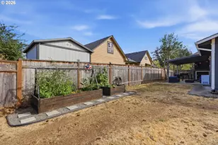 620 S Water St, Silverton, OR 97381 - Photo 25