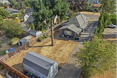 620 S Water St, Silverton, OR 97381 - Photo 29