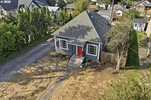 620 S Water St, Silverton, OR 97381 - Photo 31