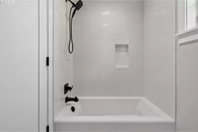 15016 SW 141st Ave, Tigard, OR 97224 - Photo 33